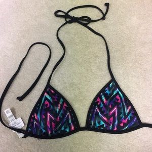 NWT Reversible Pink triangle top